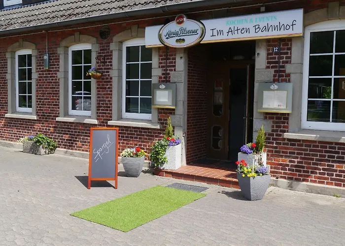 Im Alten Bahnhof